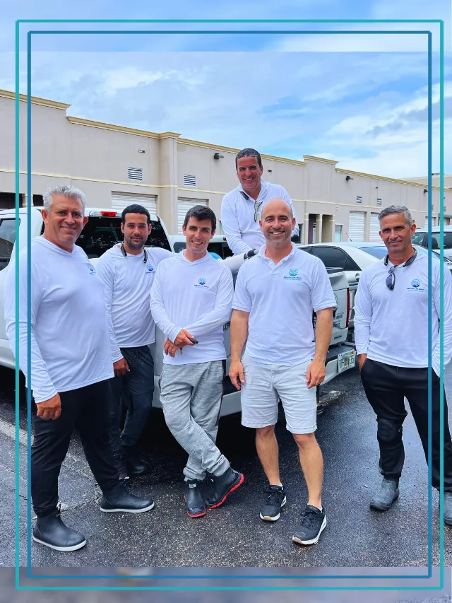 MM Pool Spa Services Team Picture 01